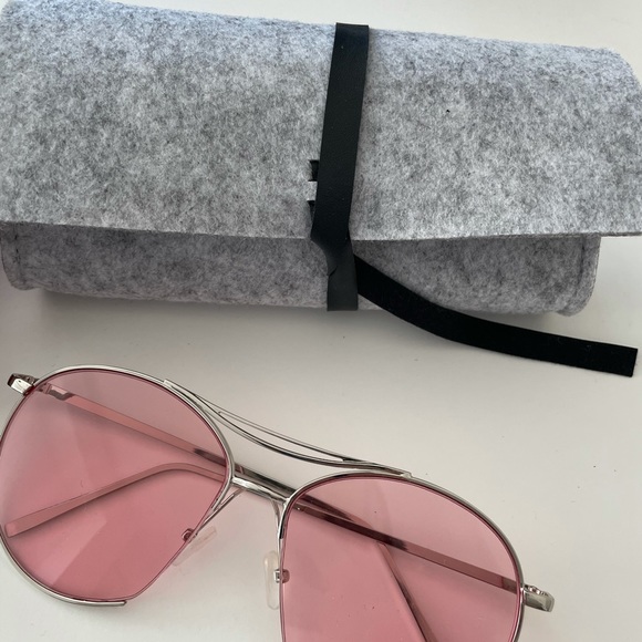 Not Real Gentle Monster pink sunglasses with silver frame - Picture 4 of 4